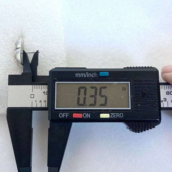 VTG Sterling Silver 925 Etched Hollow Puffy Heart Stud Earrings Heart Jewelry - Picture 14 of 16